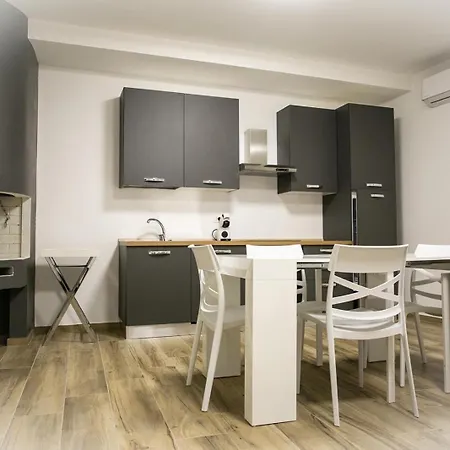 Grelios Stanze Preziose 3* Guardiagrele