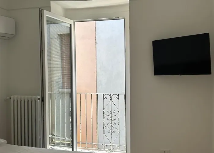 Grelios Stanze Preziose בית הארחה 3*