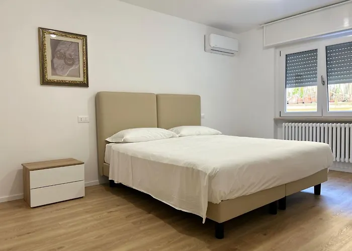 Grelios Stanze Preziose 3* גוארדיאגרלה